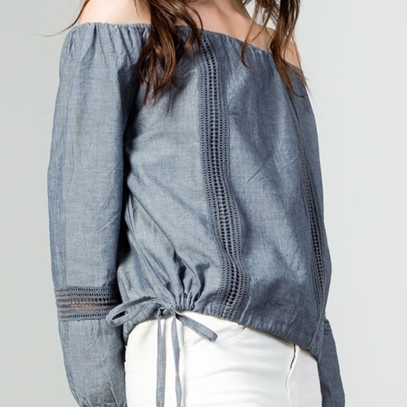 Last 1! NWT Off-the-Shoulder Chambray Top - Picture 4 of 8